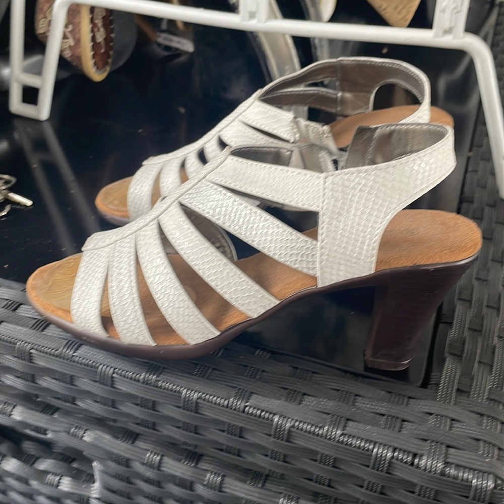 Soulier à talon jess up